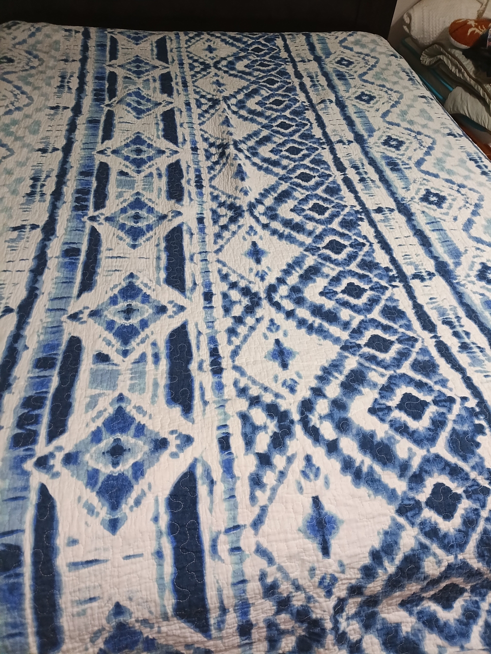Blue and White Geometric Cotton Quilt